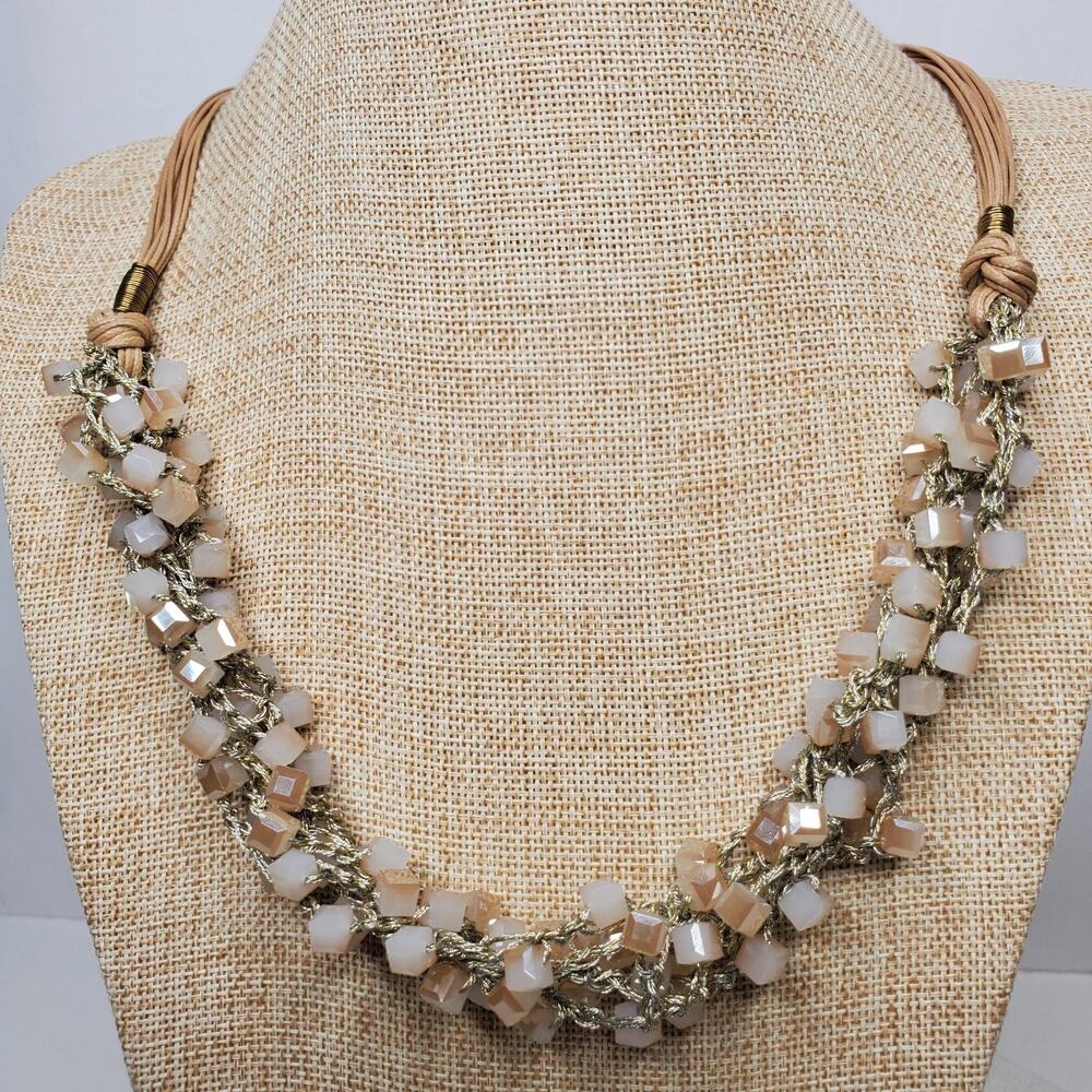 Casual Career MODE Beaded Necklace Tan Brown w/ Earrings 20 Inch Long